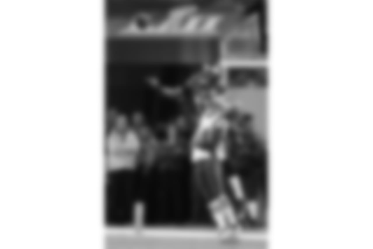 20180204_eagles_nordstrom246.jpg
