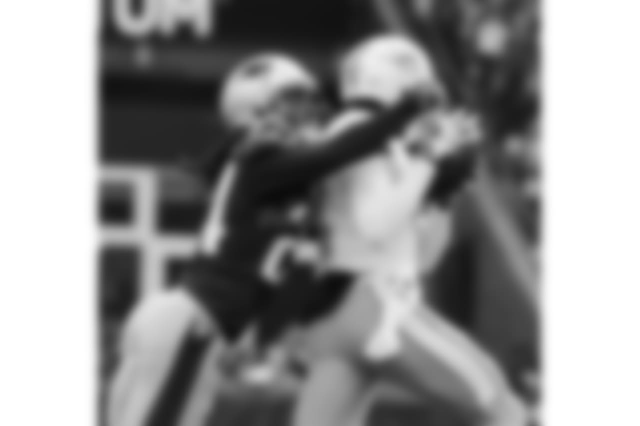 20171126_dolphins_silverman459.jpg