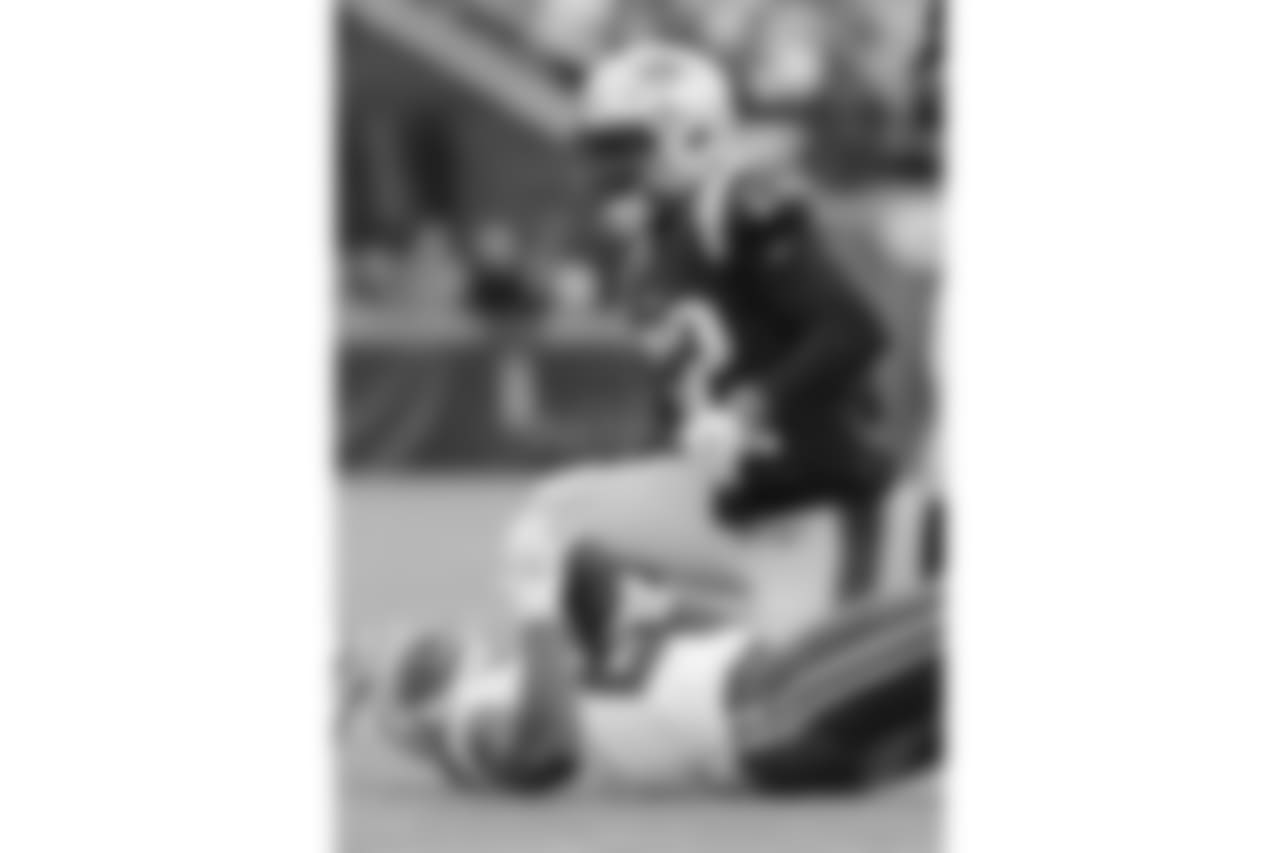 20171224_bills_silverman817.jpg