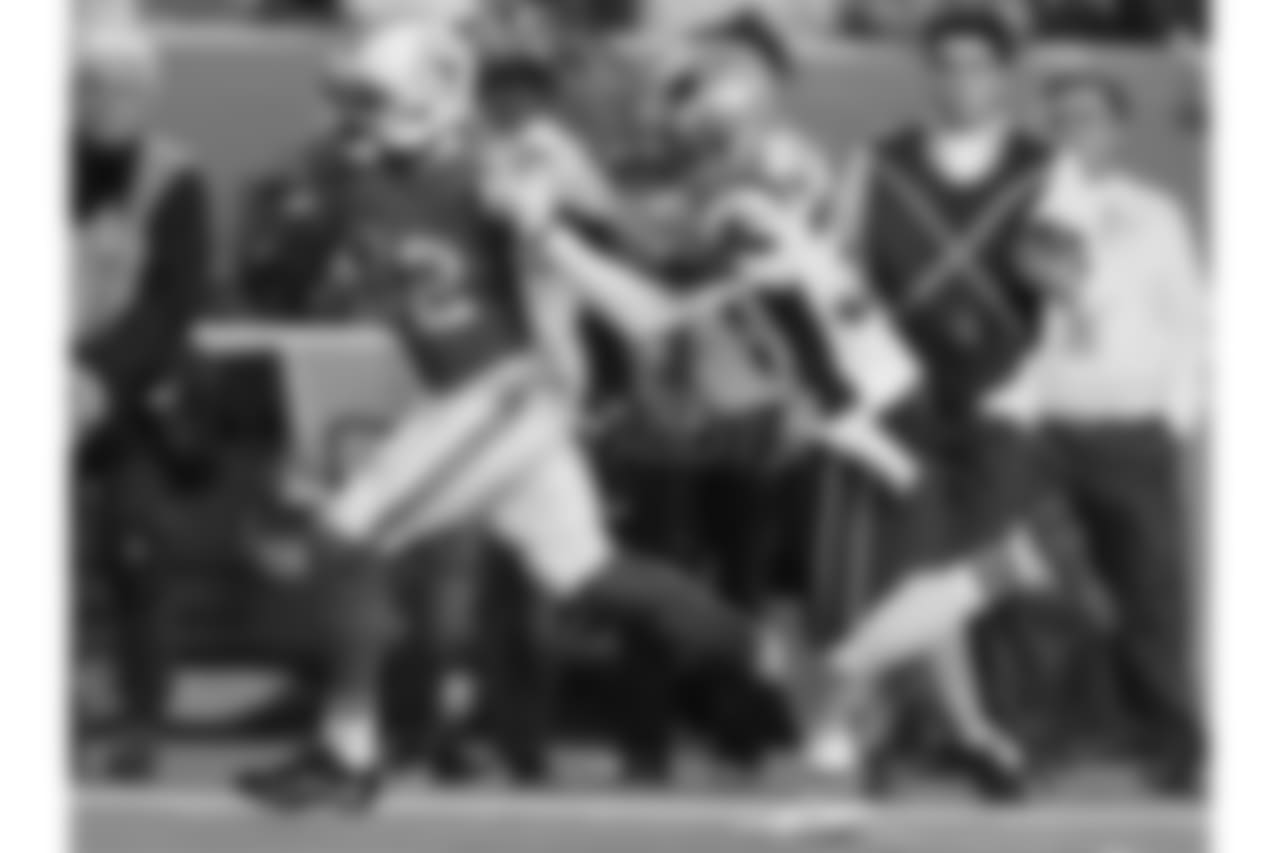20171211_dolphins_silverman670.jpg