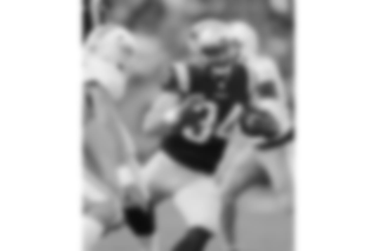 20171126_dolphins_silverman481.jpg