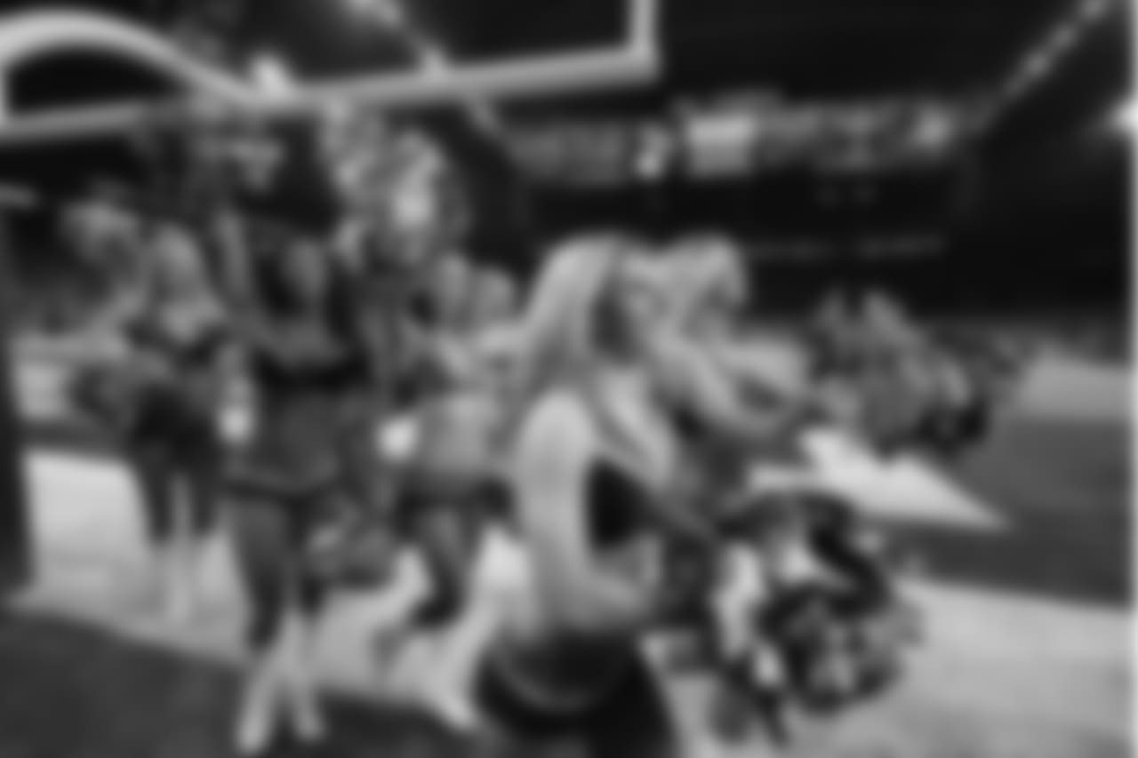 sbli_af020517cheer_ds111-watermarked.jpg