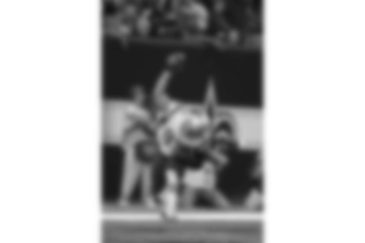 20180208_best_of_gronkowskisilverman430.jpg