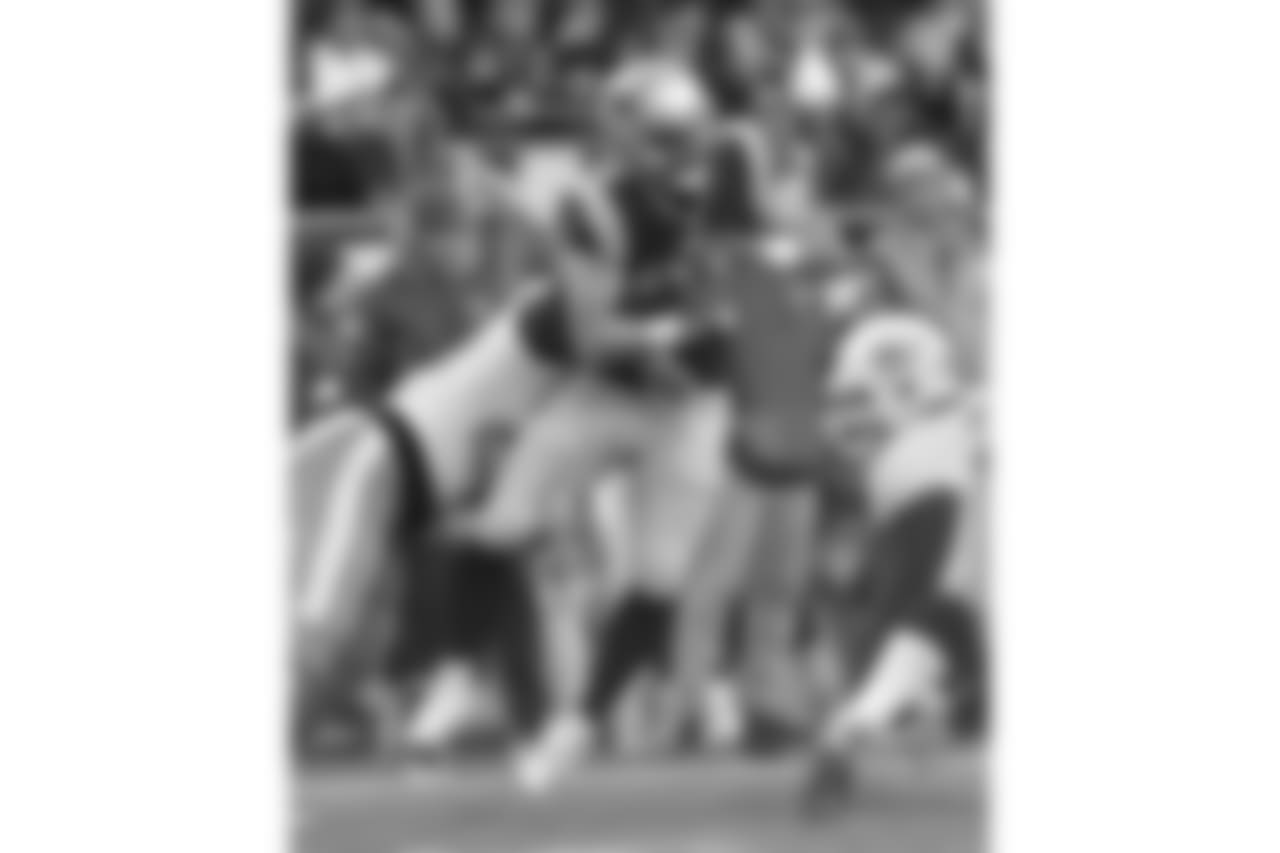 20171126_dolphins_nordstrom516.jpg