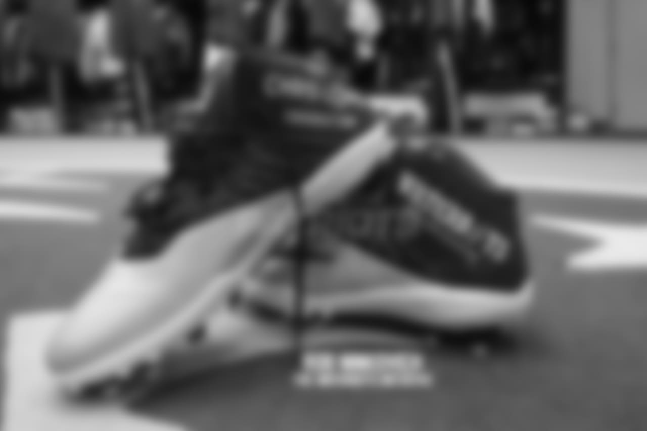 20161204_cleats_6.jpg
