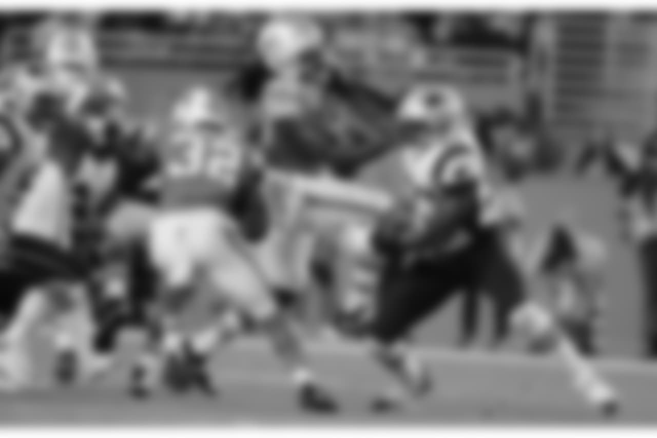 20171211_dolphins_silverman656.jpg