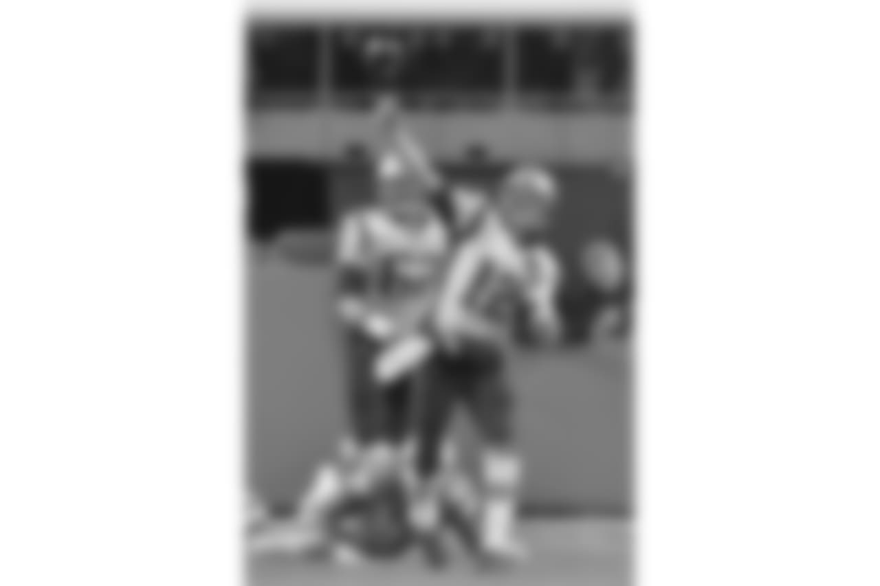 20171211_dolphins_nordstrom_14.jpg