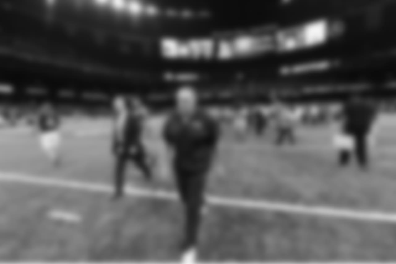 New England Patriots head coach Bill Belichick walks off the field after an NFL football game against the New Orleans Saints in New Orleans, Sunday, Sept. 17, 2017. The Patriots won 36-20. (AP Photo/Bill Feig)