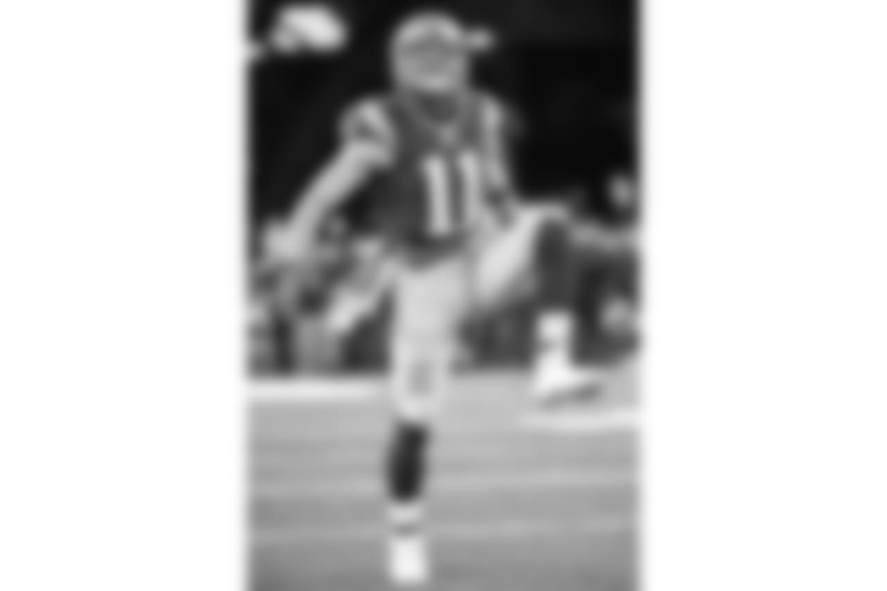 New England Patriots wide receiver Julian Edelman (11) warms up prior to the NFL AFC Divisional football game against the Houston Texans on Saturday, Jan. 14, 2017 in Foxboro, Mass. The Patriots defeated the Texans 34-16. (Jim Mahoney via AP)