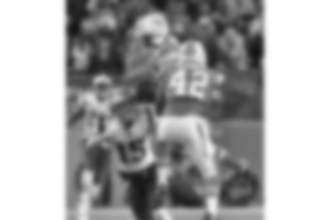 20171211_dolphins_nordstrom_11.jpg