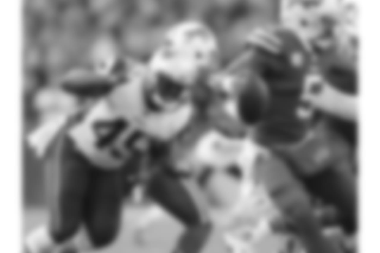 20171203_bills_silverman567.jpg
