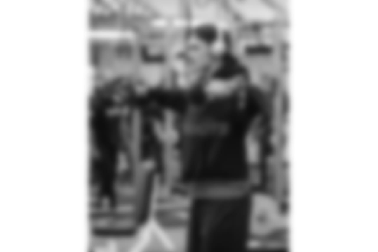 051018-weight_eja08-watermarked.jpg