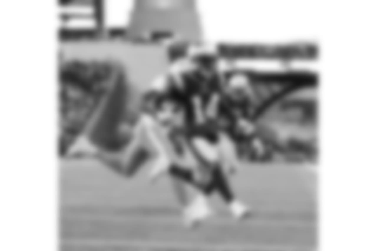 20171126_dolphins_silverman486.jpg