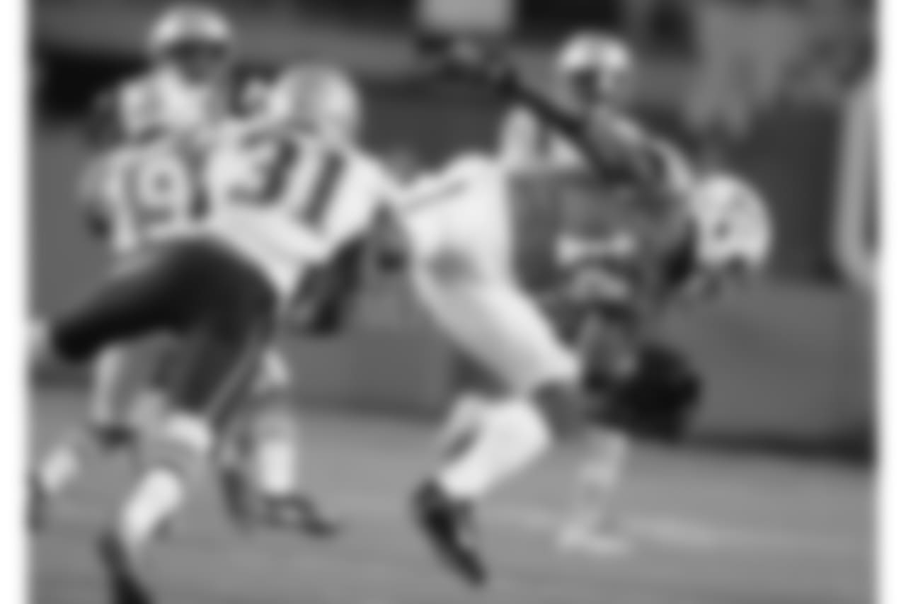 20171211_dolphins_silverman667.jpg