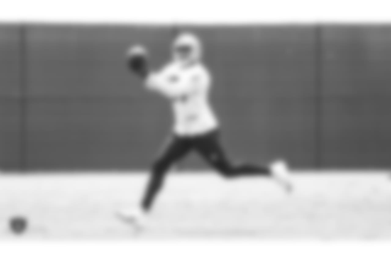 Oakland Raiders tight end Jared Cook (87) at an Organized Team Activity (OTA) at the Oakland Raiders Practice Facility, Wednesday, May 30, 2018, in Alameda, California.
