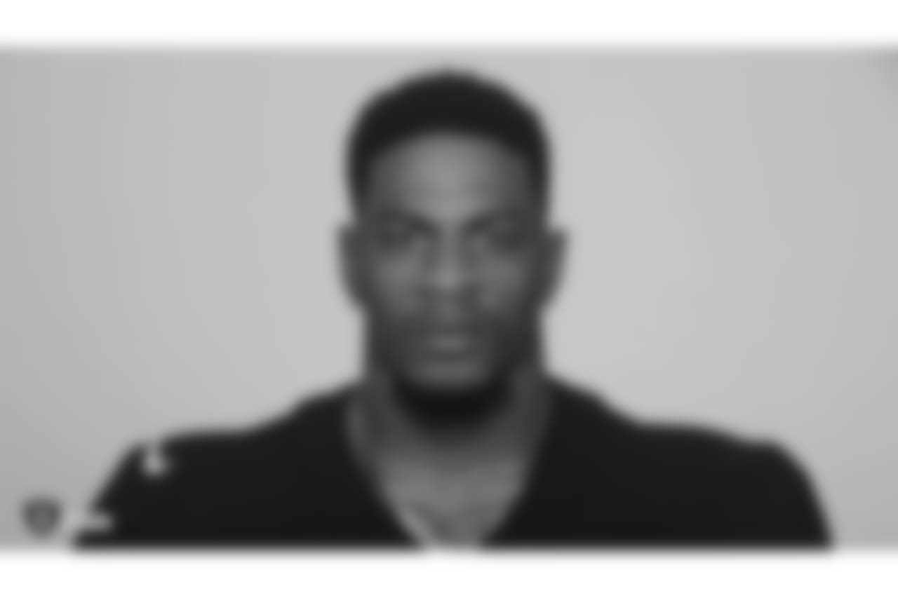 DB Tevin Mitchel