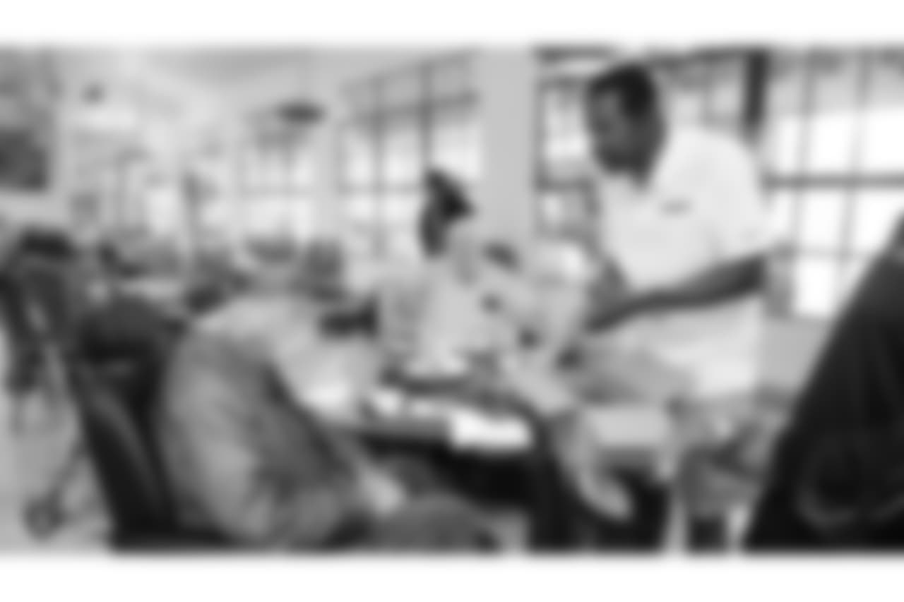 Oakland Raiders alumnus Jerry Robinson visits veterans and thanks them for their service during the Raiders 2018 Training Camp at Veterans Home of California, Yountville, Tuesday, August 7, 2018, in Yountville, California.