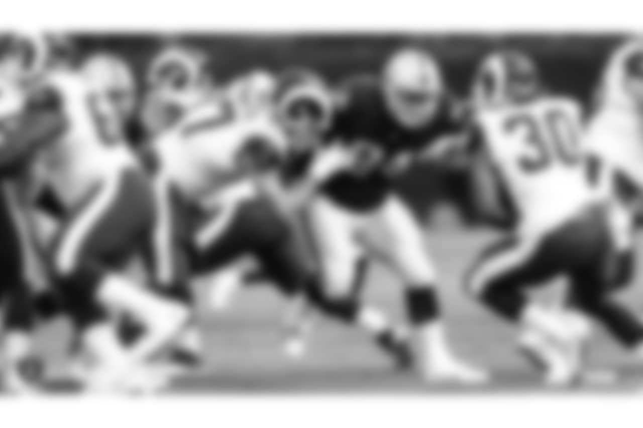 DT Eddie Vanderdoes