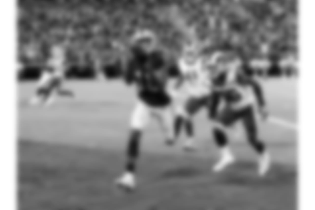 WR Johnny Holton