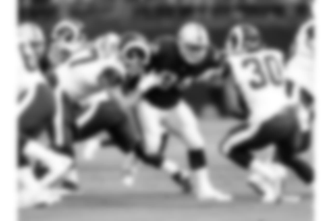 DT Eddie Vanderdoes