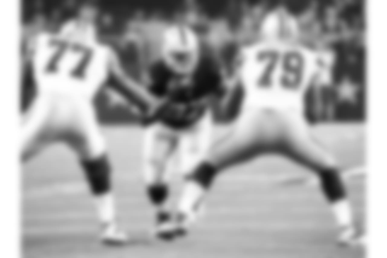DE Mario Edwards Jr.