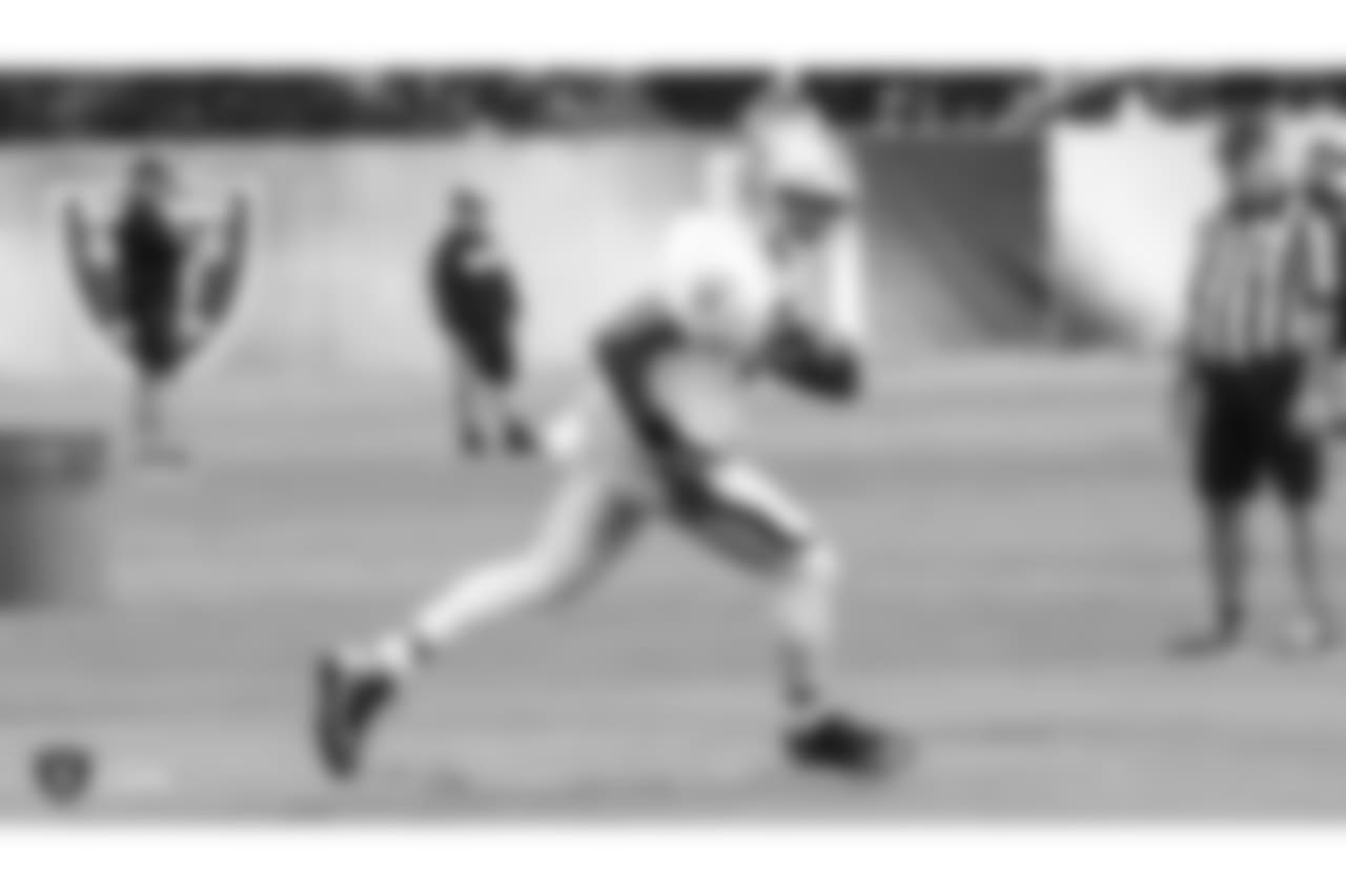 Oakland Raiders tight end Pharaoh Brown (81) at an Organized Team Activity (OTA) at the Oakland Raiders Practice Facility, Wednesday, June 6, 2018, in Alameda, California.