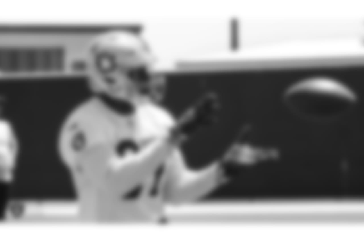 Oakland Raiders tight end Jared Cook (87) at a Mandatory Mini Camp at the Oakland Raiders Practice Facility, Tuesday, June 12, 2018, in Alameda, California.