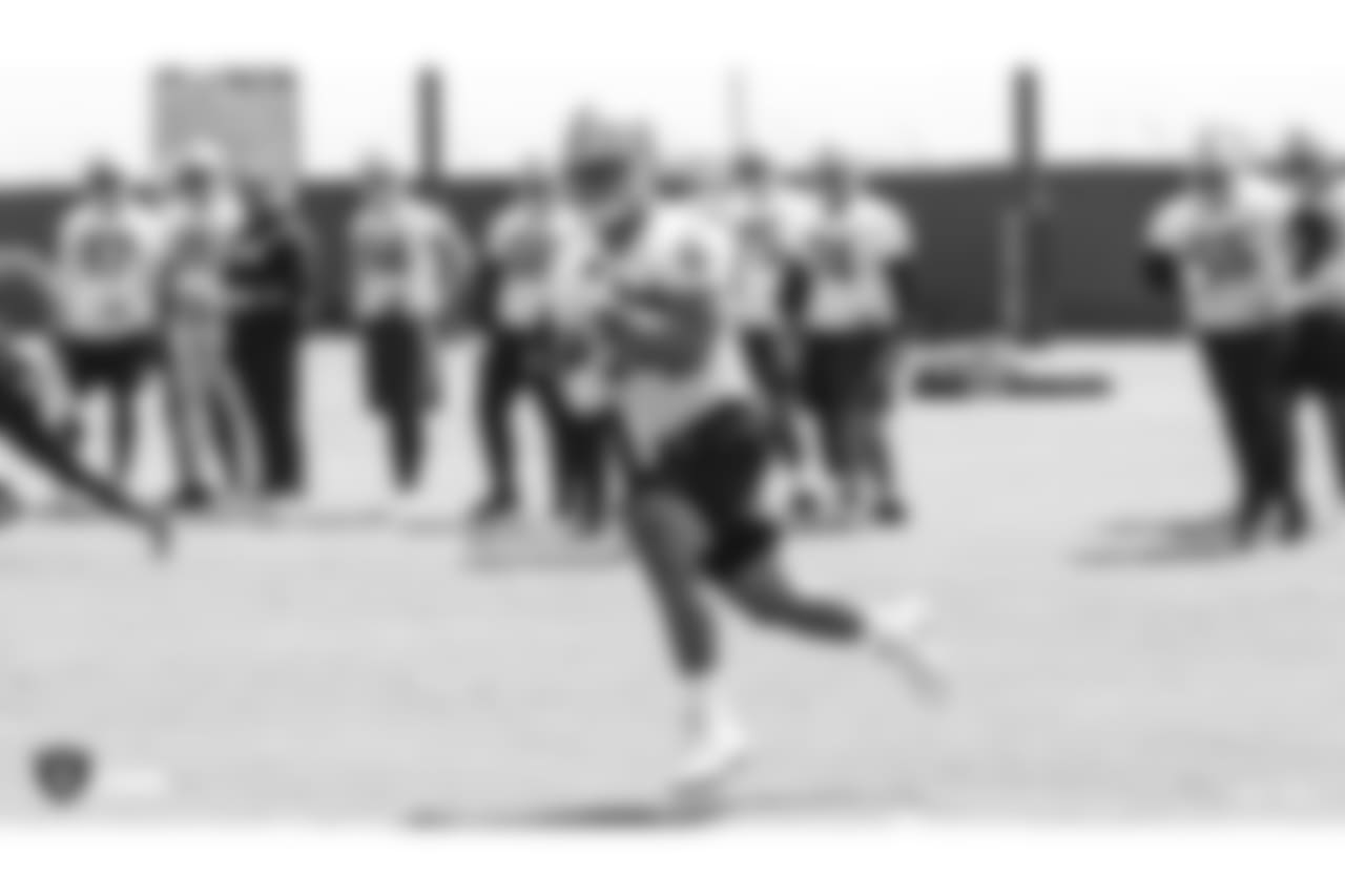 Oakland Raiders running back Chris Warren (34) at an Organized Team Activity (OTA) at the Oakland Raiders Practice Facility, Tuesday, May 29, 2018, in Alameda, California.