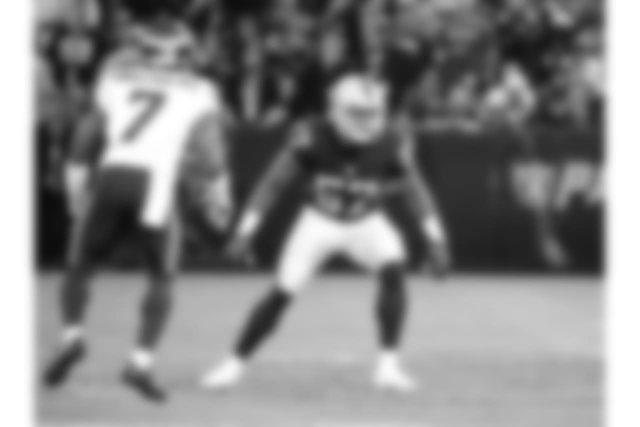LB Cory James