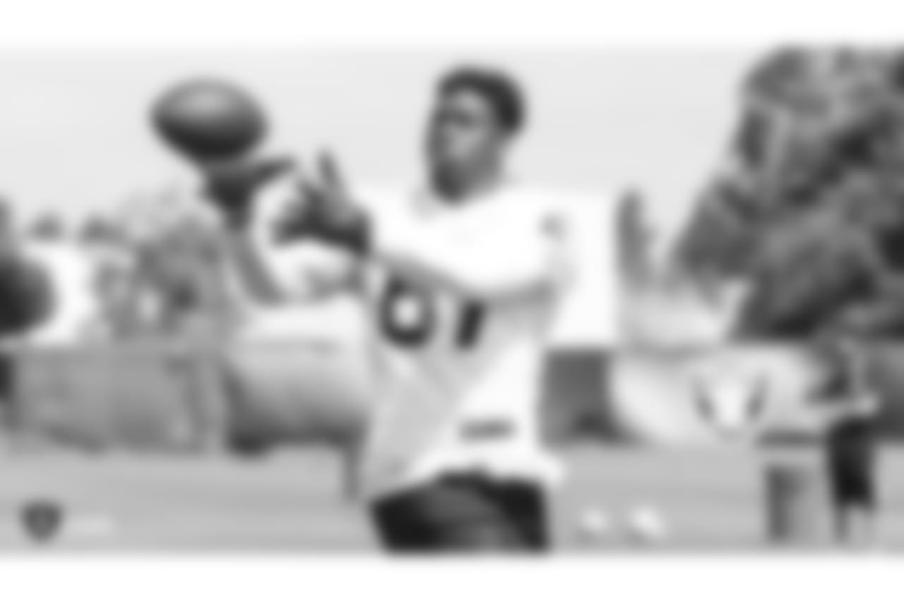 Oakland Raiders tight end Jared Cook (87) at an Organized Team Activity (OTA) at the Oakland Raiders Practice Facility, Thursday, May 31, 2018, in Alameda, California.