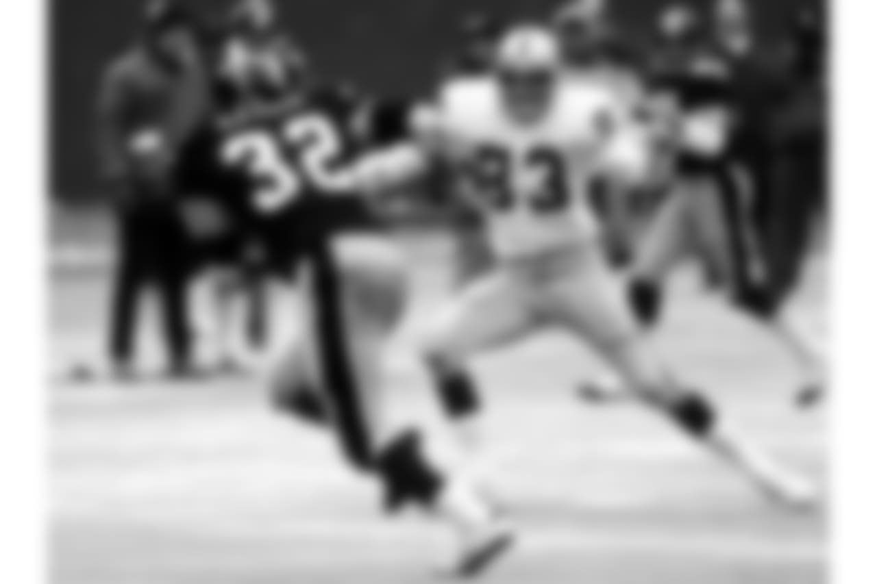 Vernon Biever/Associated Press