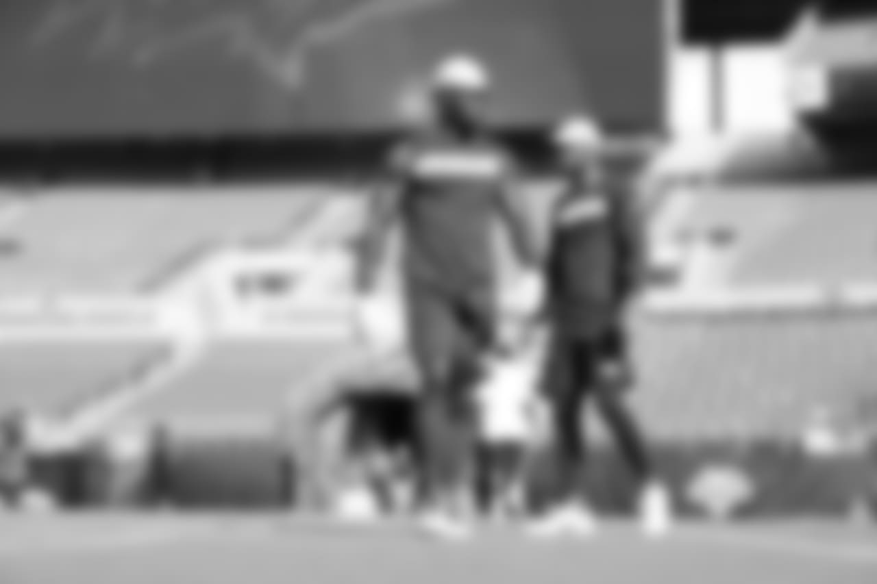 JL8_0676