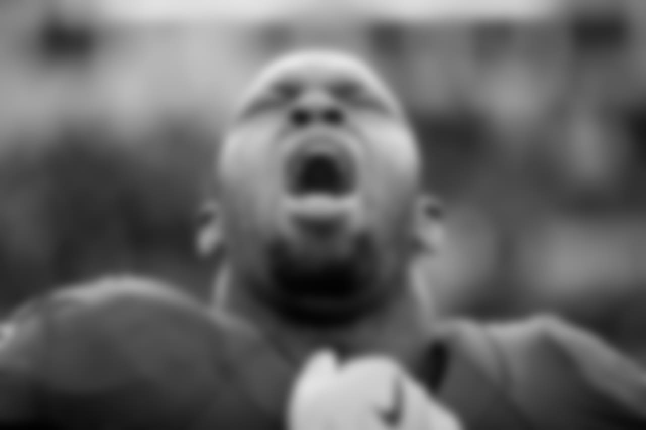 OLB Terrell Suggs