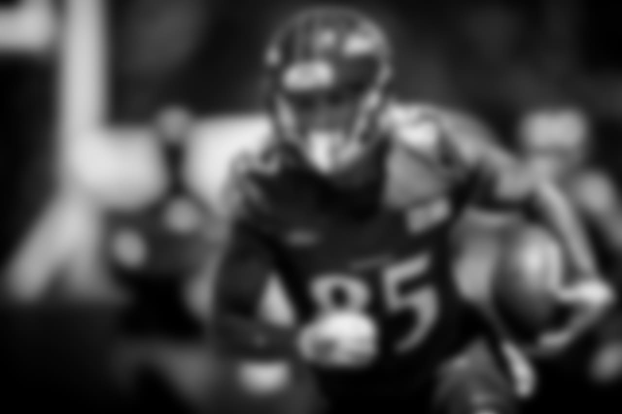 WR DeVier Posey