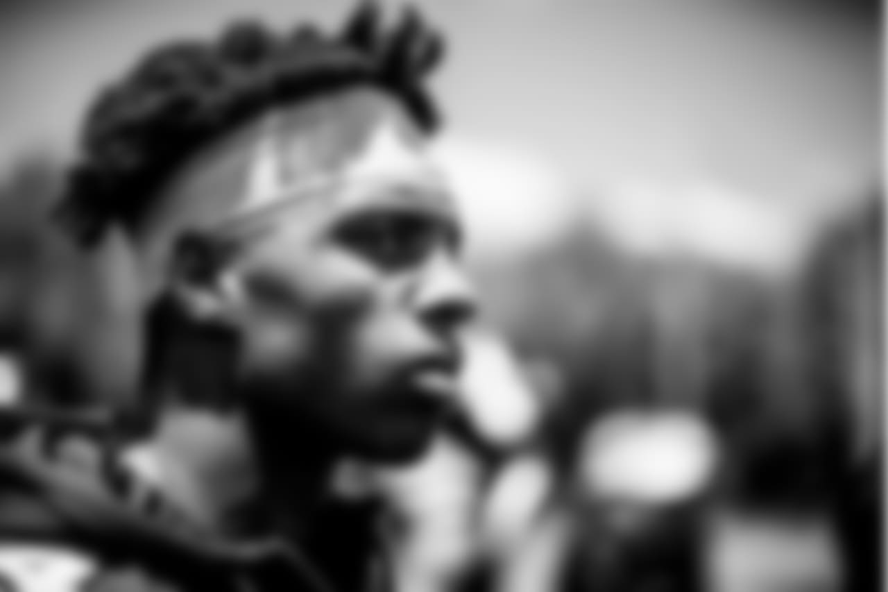 WR Tim White