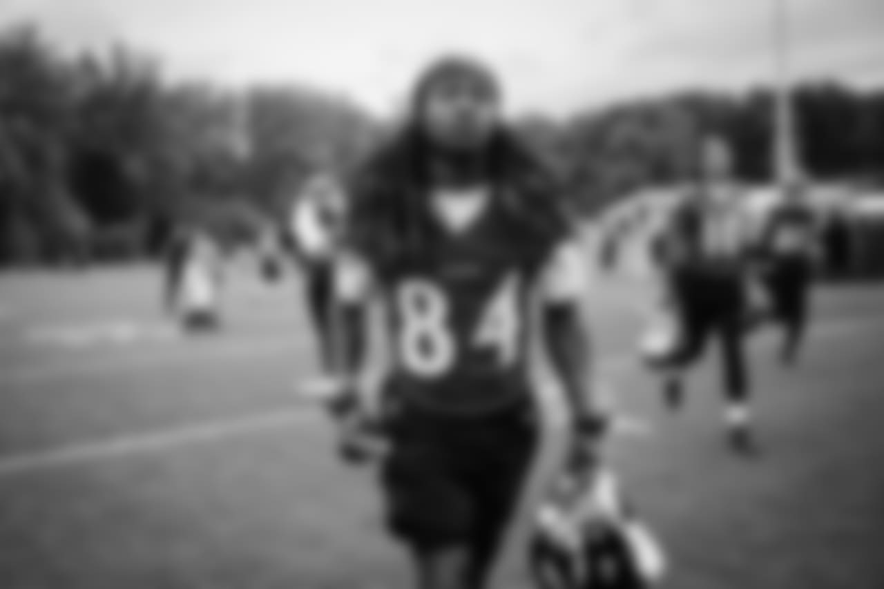 WR Janarion Grant