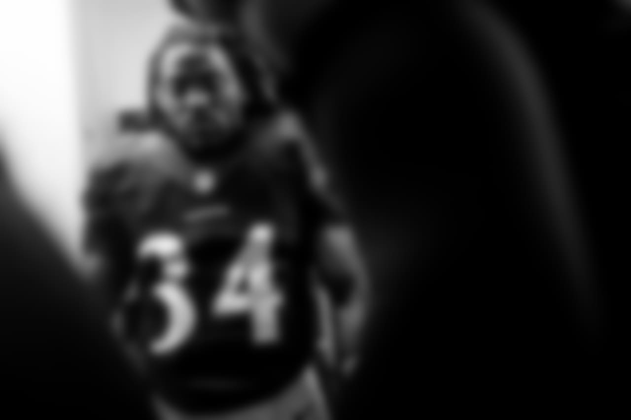 RB Alex Collins