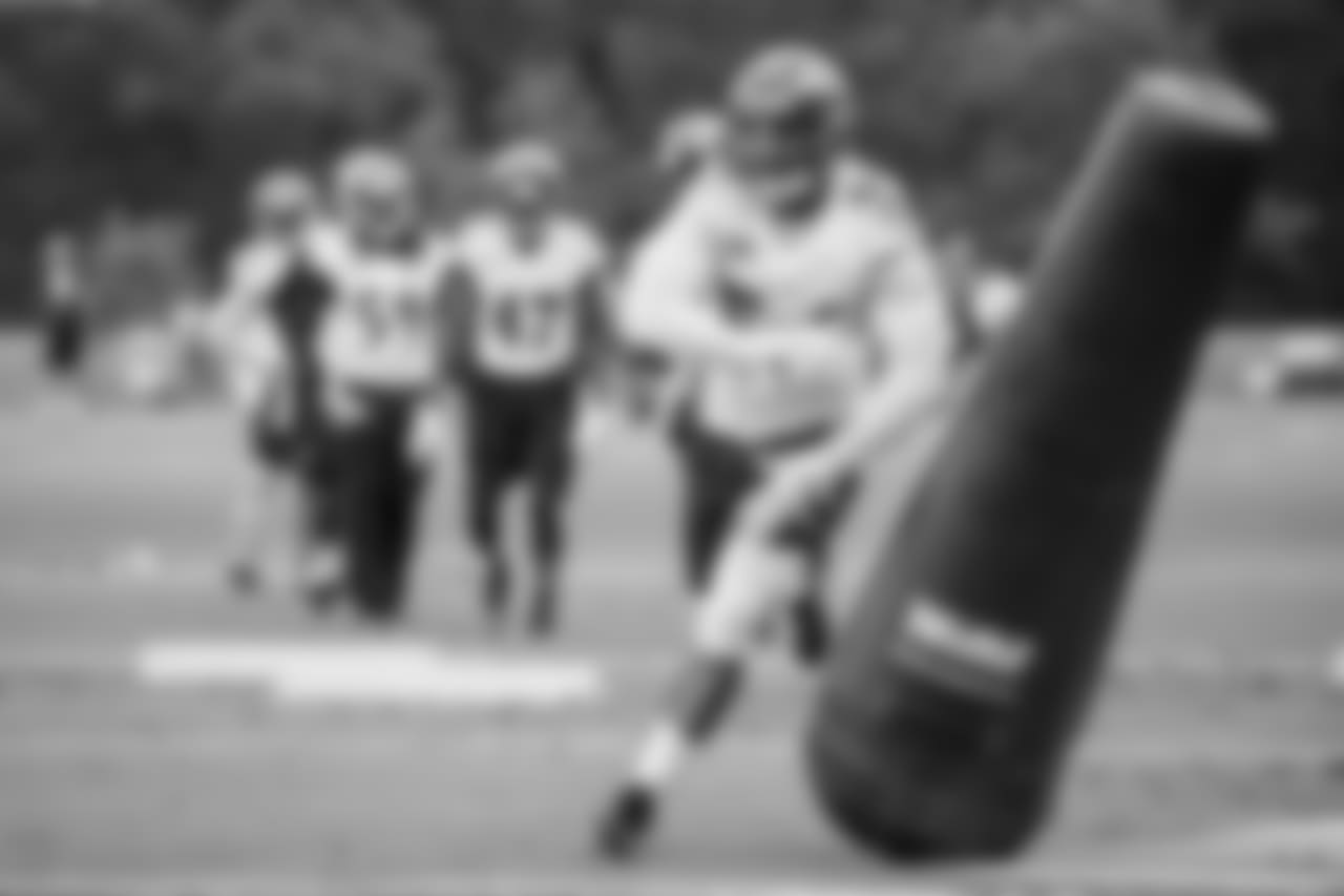 OLB Tyus Bowser
Bowser has been the most productive linebacker on the team this offseason in terms of “sacks” and interceptions in practice, per Linebackers Coach Mike Macdonald. He’s explosive off the edge and grabbed three interceptions, including one for what would have been a touchdown against the first-team offense.