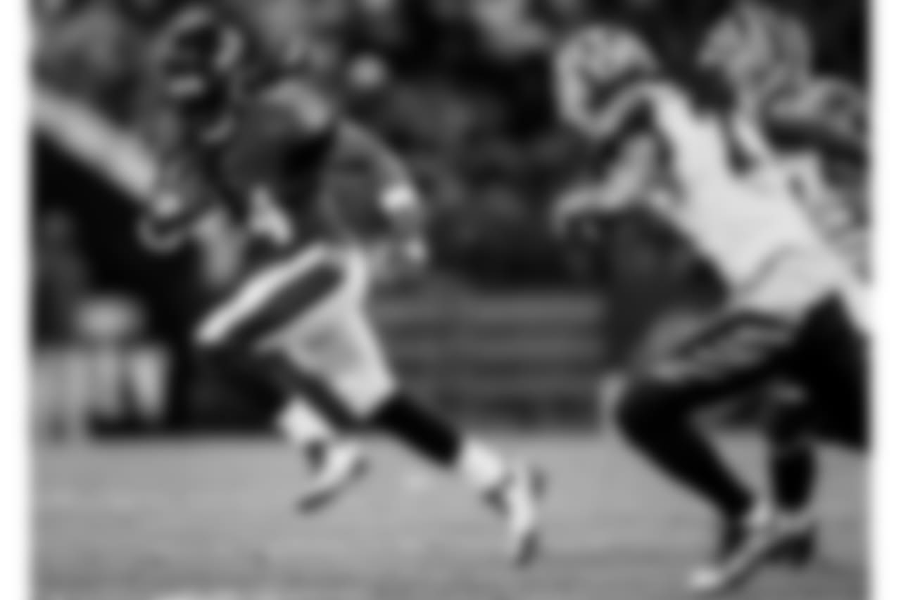 RB Alex Collins