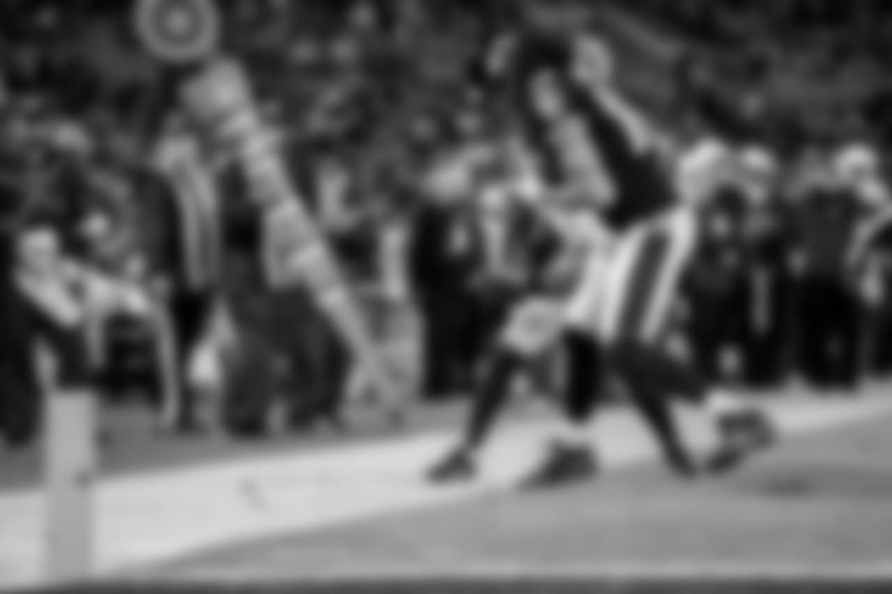 WR Chris Moore