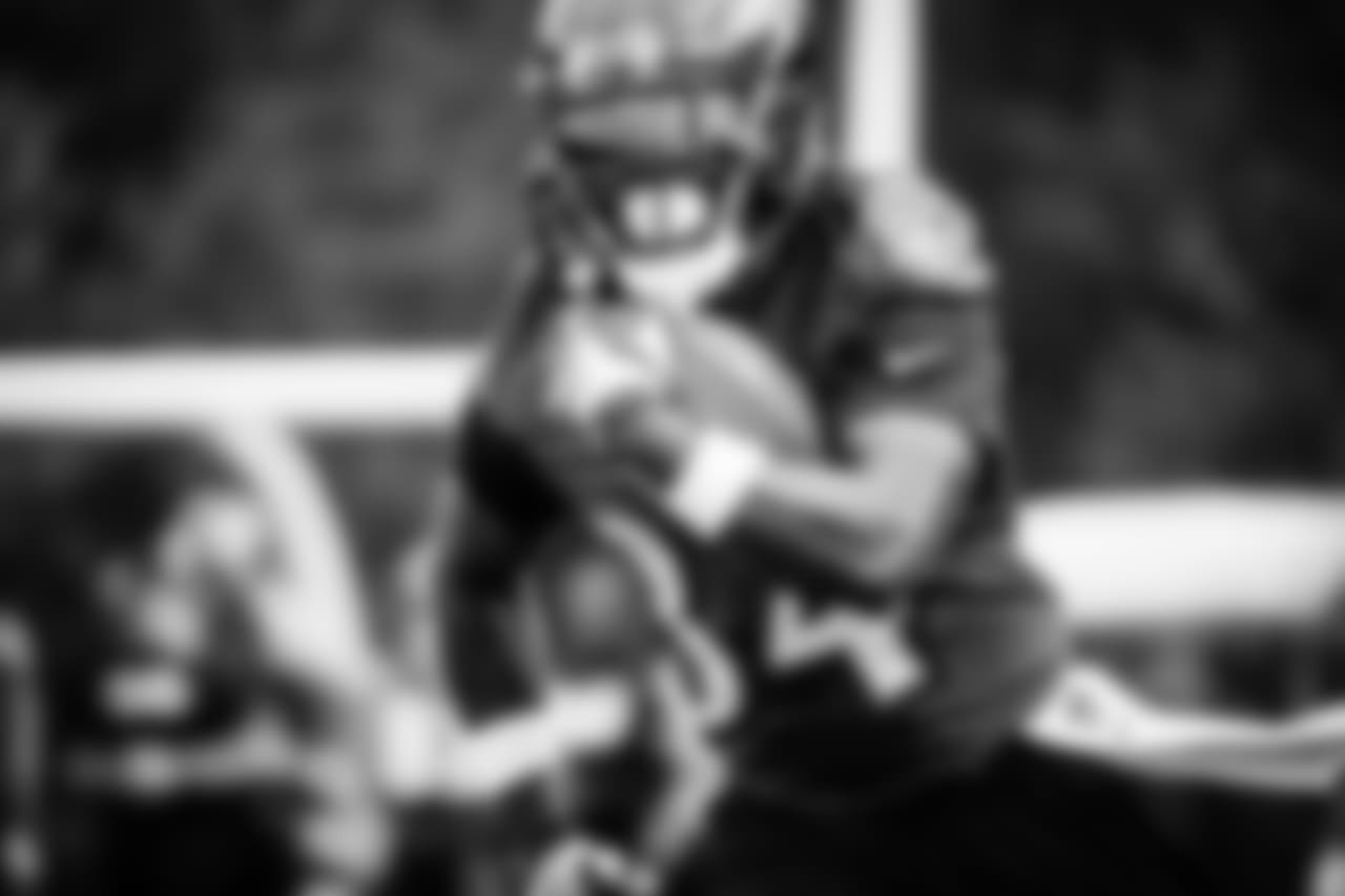 RB Alex Collins