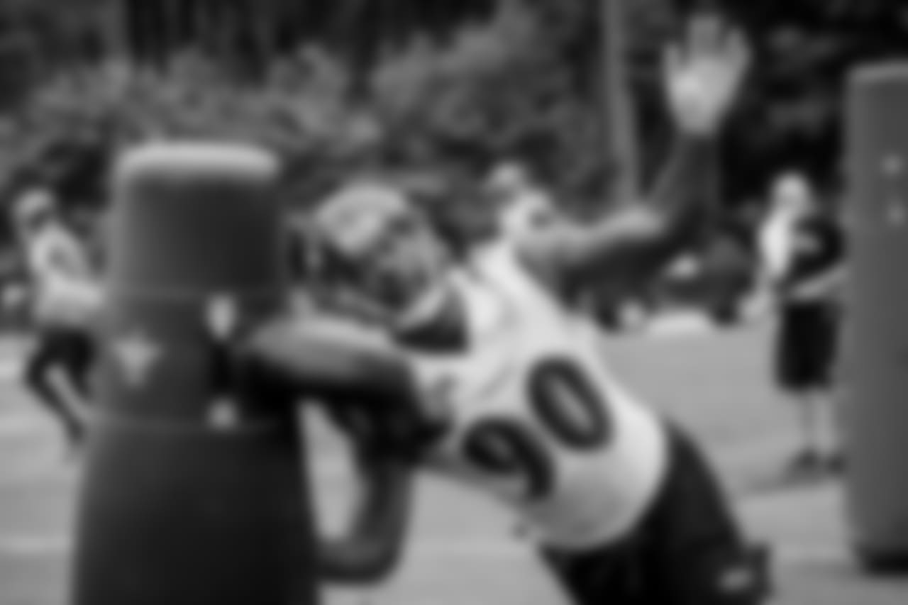 OLB Za'Darius Smith