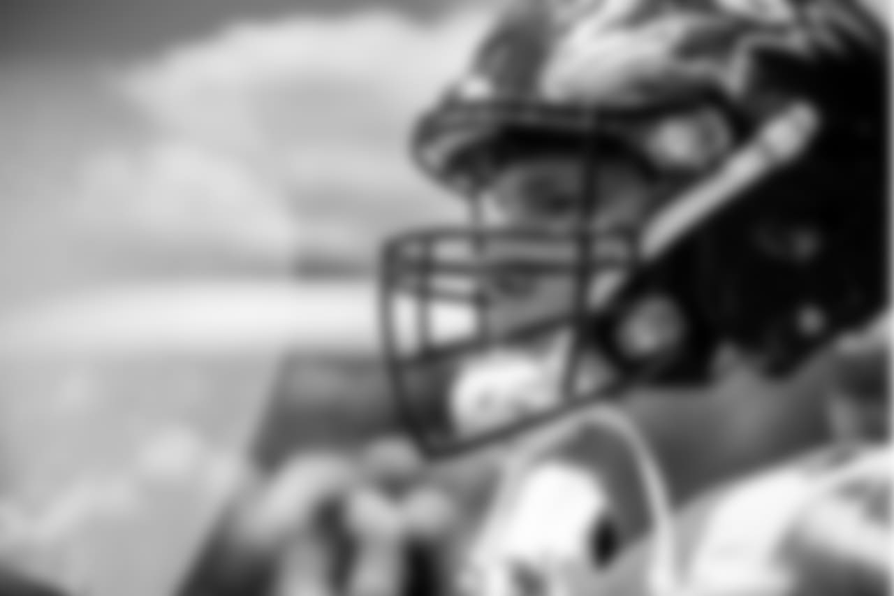 DE Brent Urban