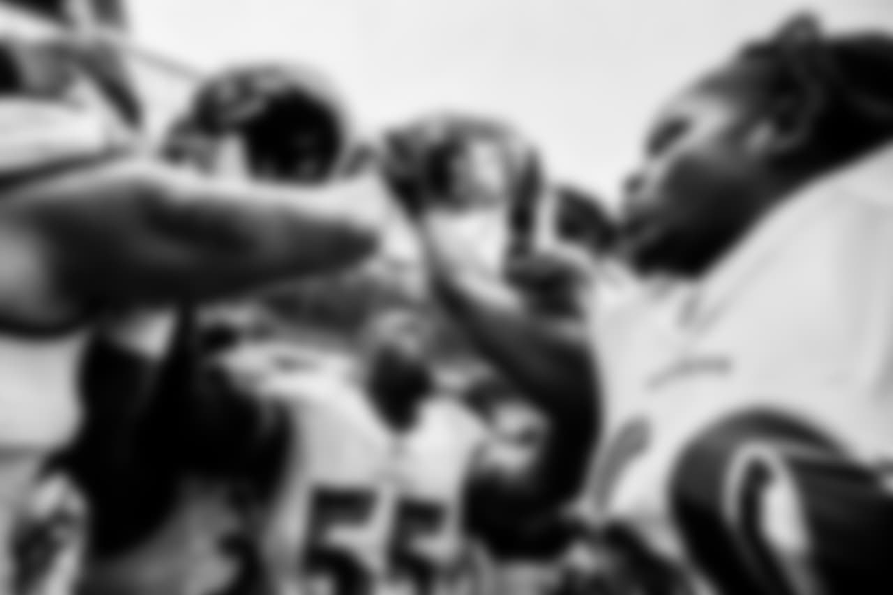 OLB Terrell Suggs