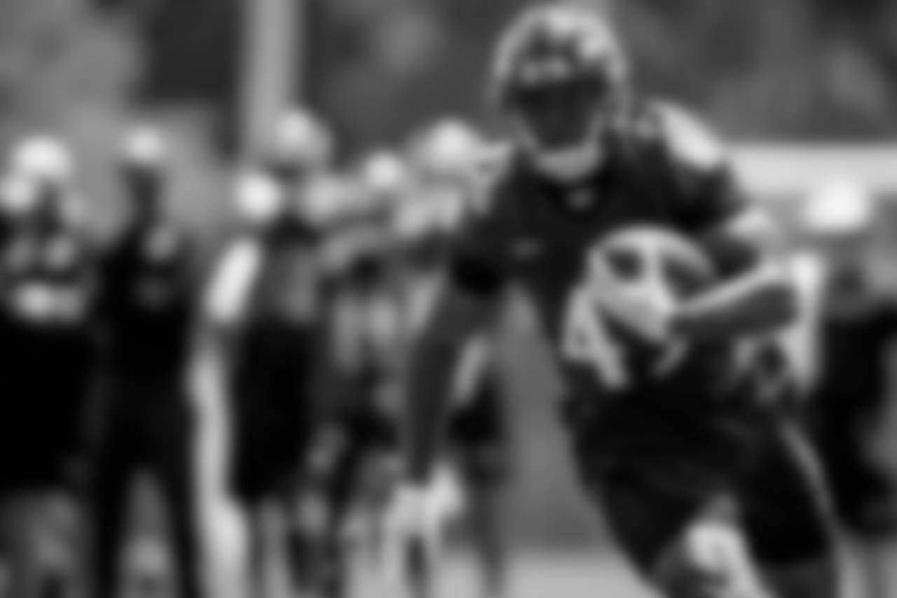 RB Christopher Ezeala