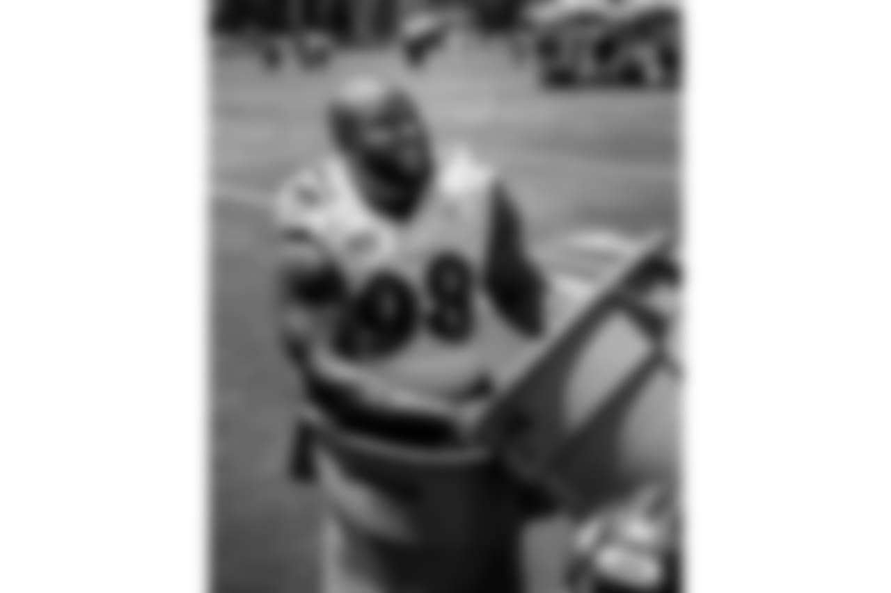 DT Brandon Williams