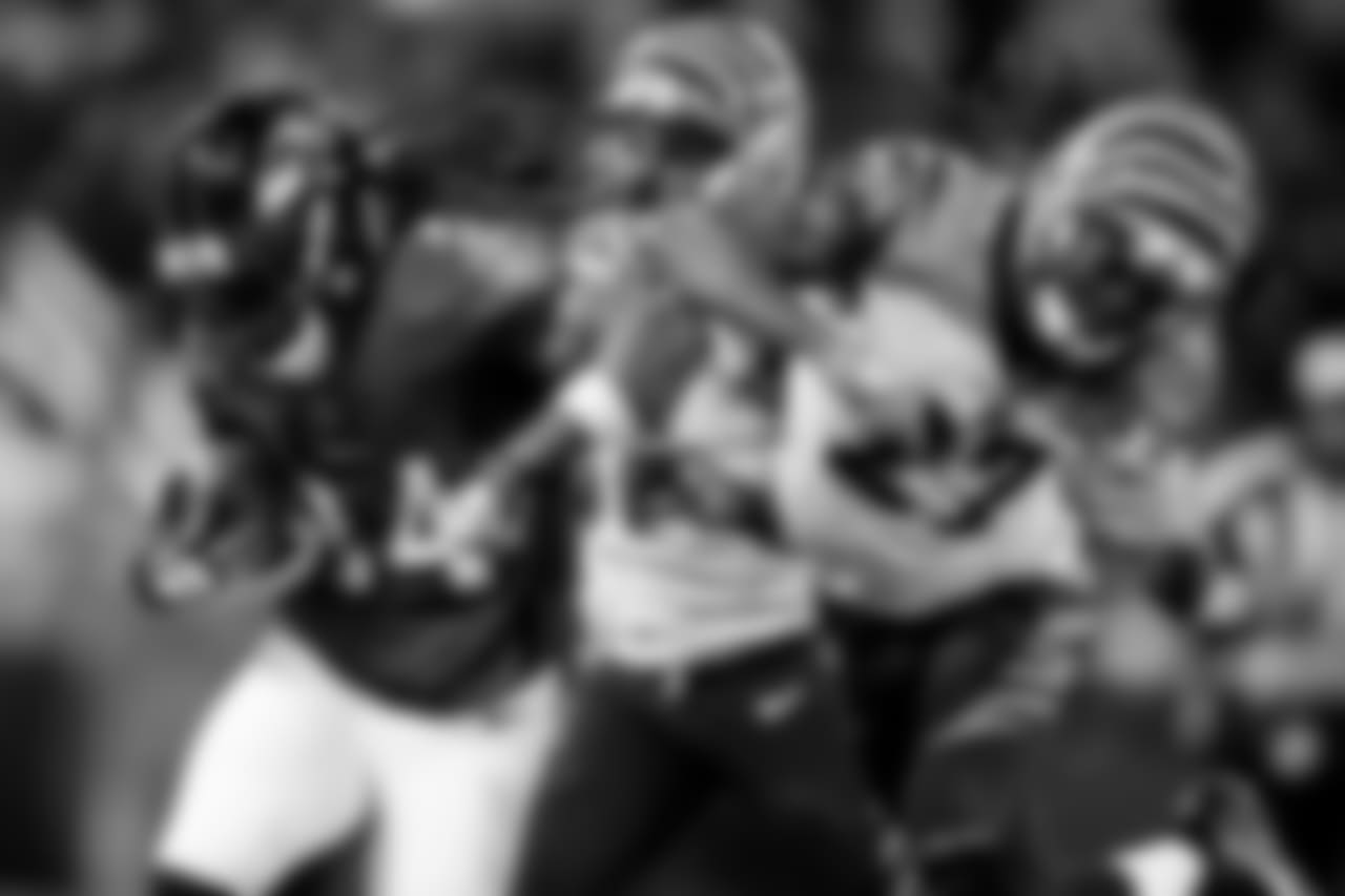 RB Alex Collins