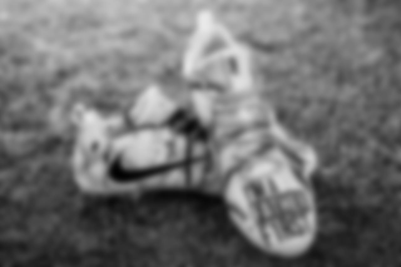 OLB Tim Williams
Cause: A Father First
