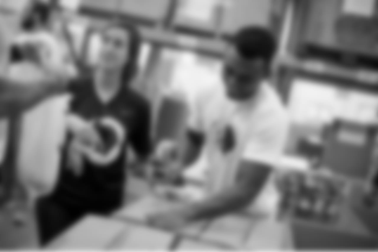 052518-FoodBank0002