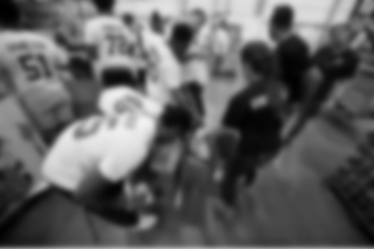 052518-FoodBank0013